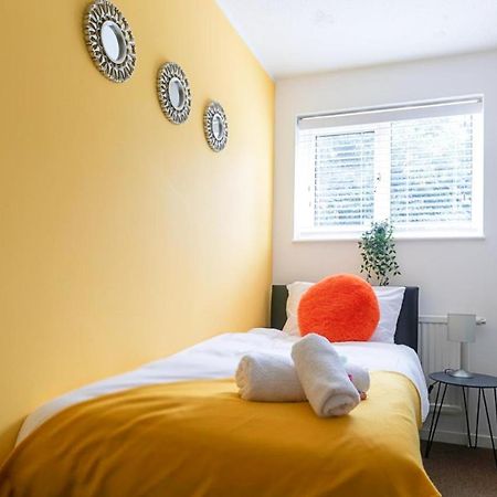 Emerald House Leisure & Contractors Peterborough Dış mekan fotoğraf