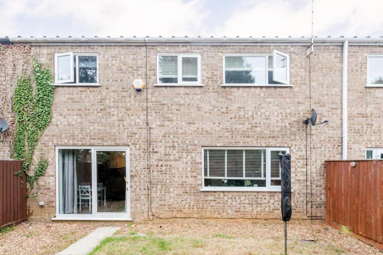 Emerald House Leisure & Contractors Peterborough Dış mekan fotoğraf